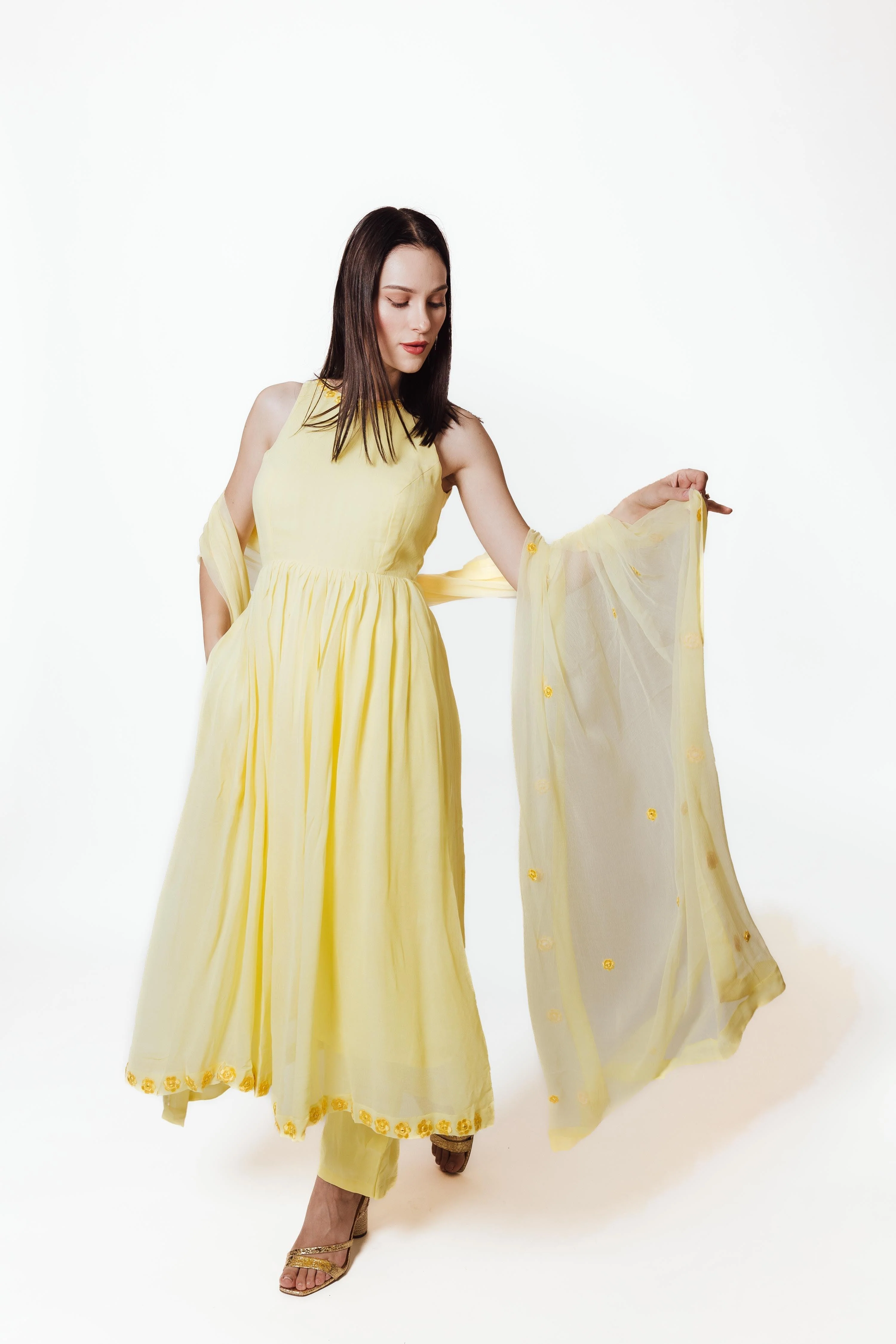 Aveline Yellow Georgette Salwar Kameez with Floral Mirror Trim - Image 2