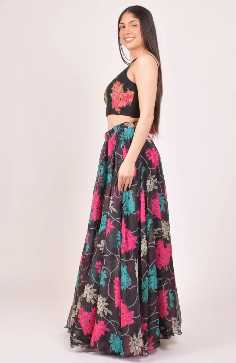 Black Floral Lehenga Choli with Zari Embroidered Blouse and Dupatta - Image 6