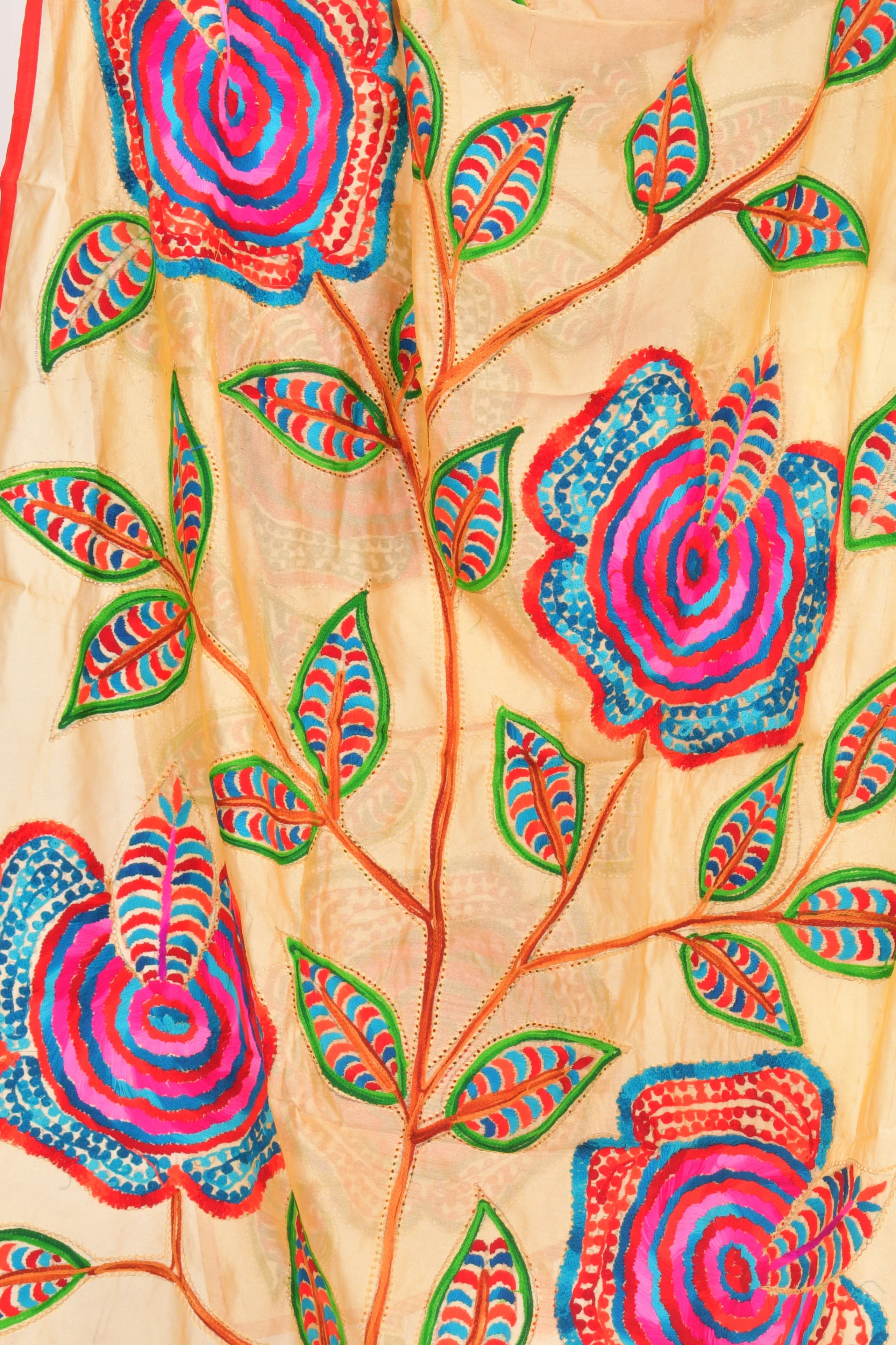 Zoya Yellow Floral Hand Embroidered Dupatta - Image 2
