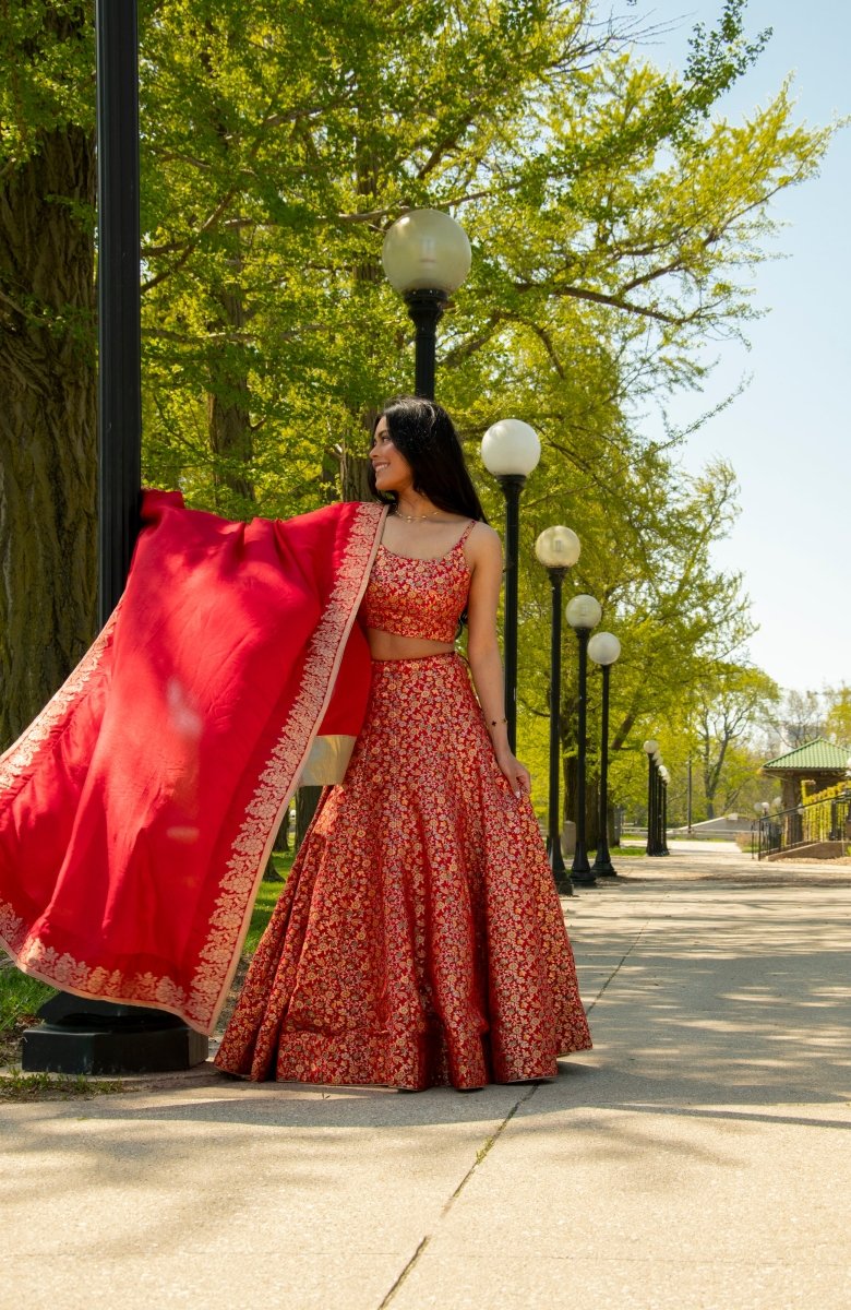 Red Jacquard Banarasi Lehenga Choli Set - Image 4