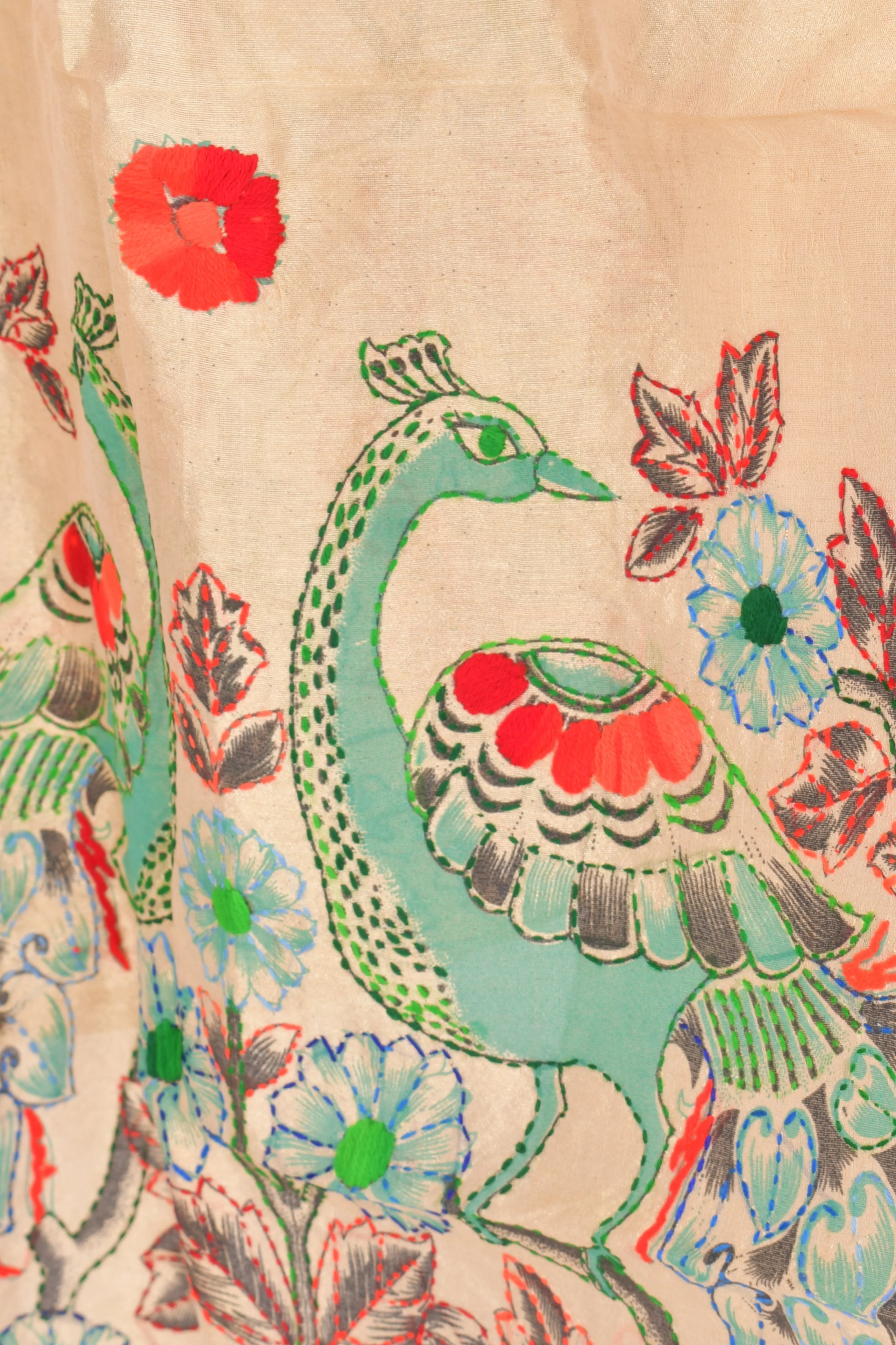 Isha Beige Embroidered Dupatta - Image 3