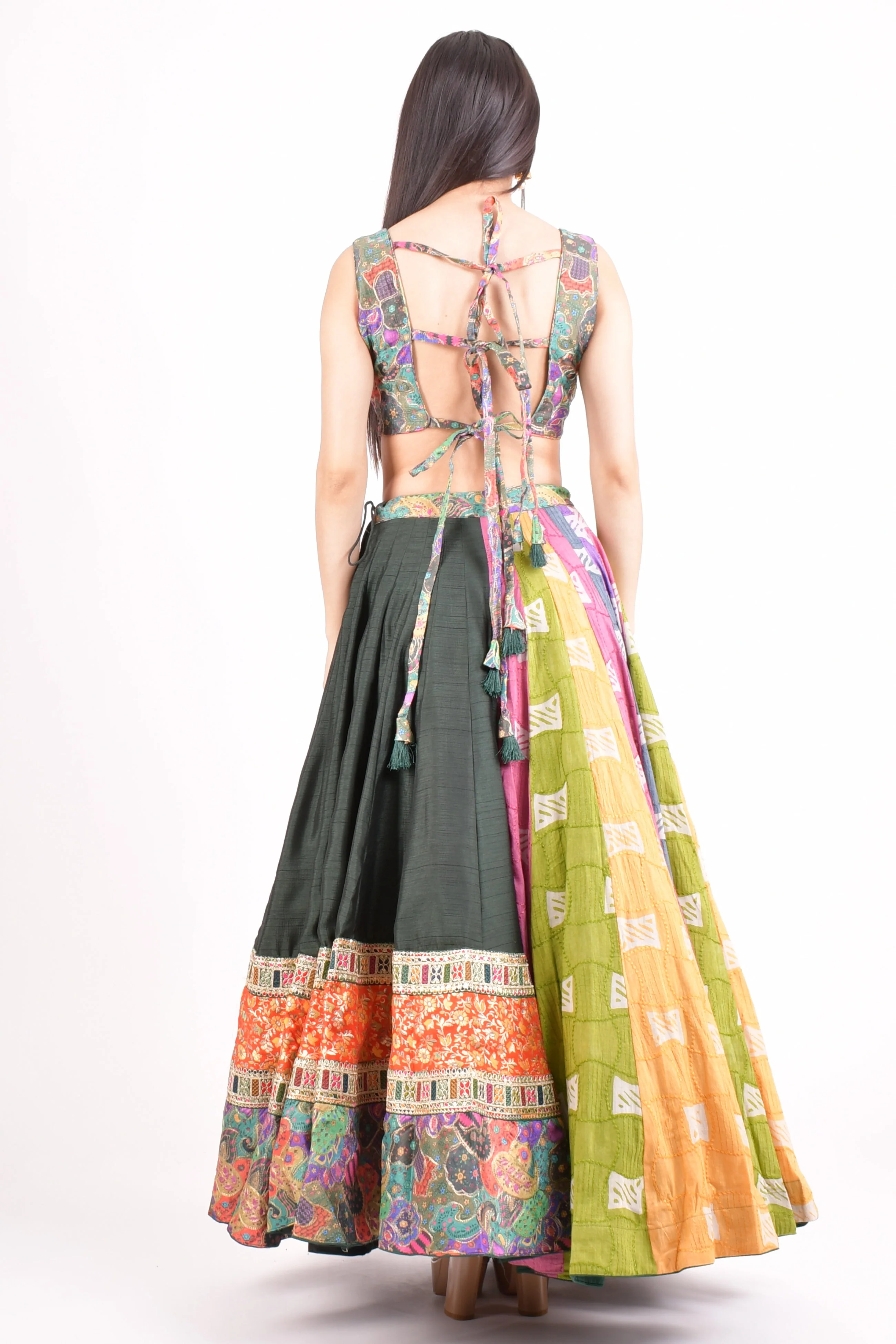 Mul Cotton Full Flare Multi color Chaniya Choli - Image 2
