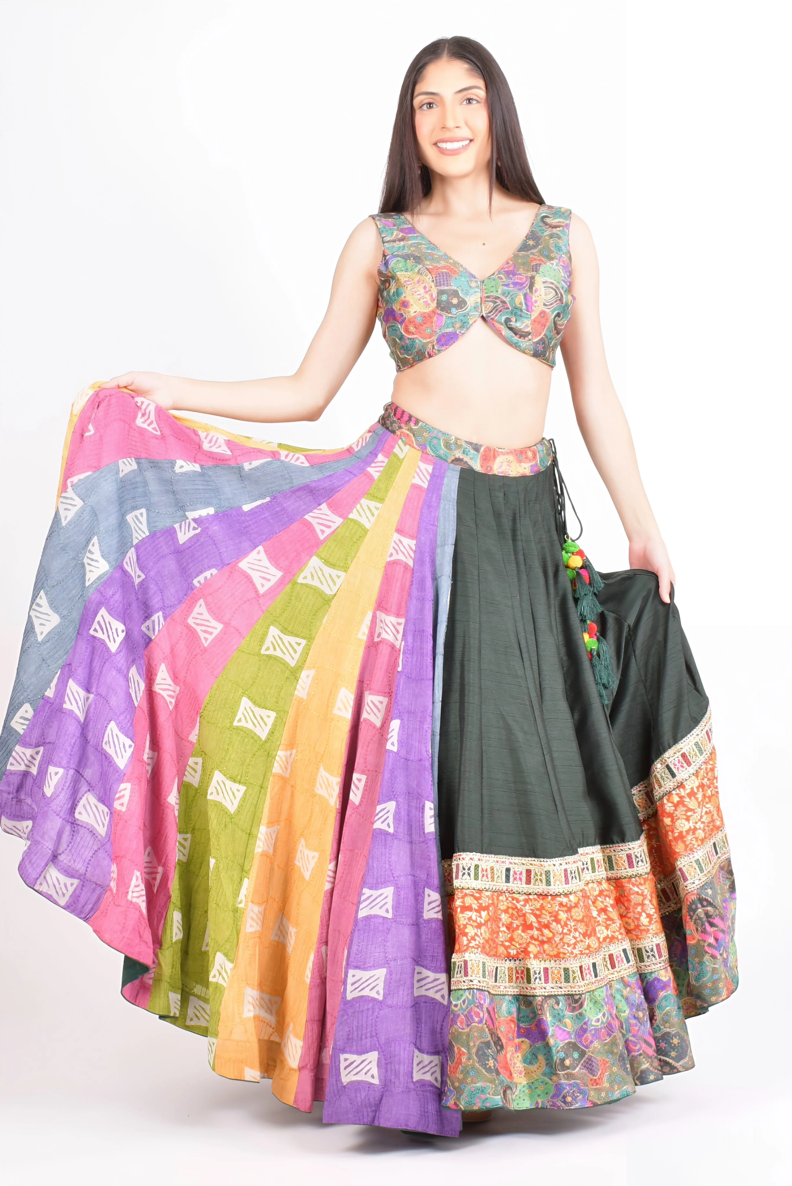 Mul Cotton Full Flare Multi color Chaniya Choli - Image 5