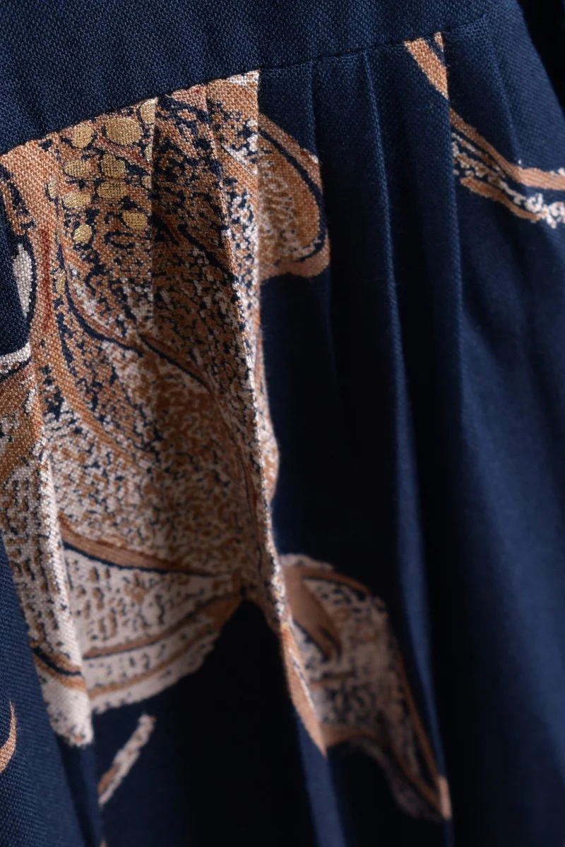 Navy Floral Sequin Ruffle Saree - Image 7