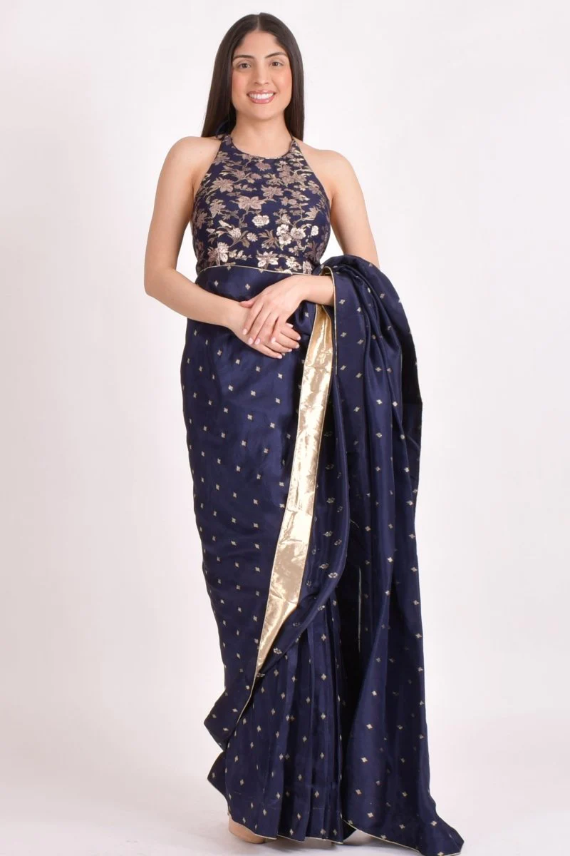 Navy Jacquard Floral Pre-Pleated Saree - Image 4