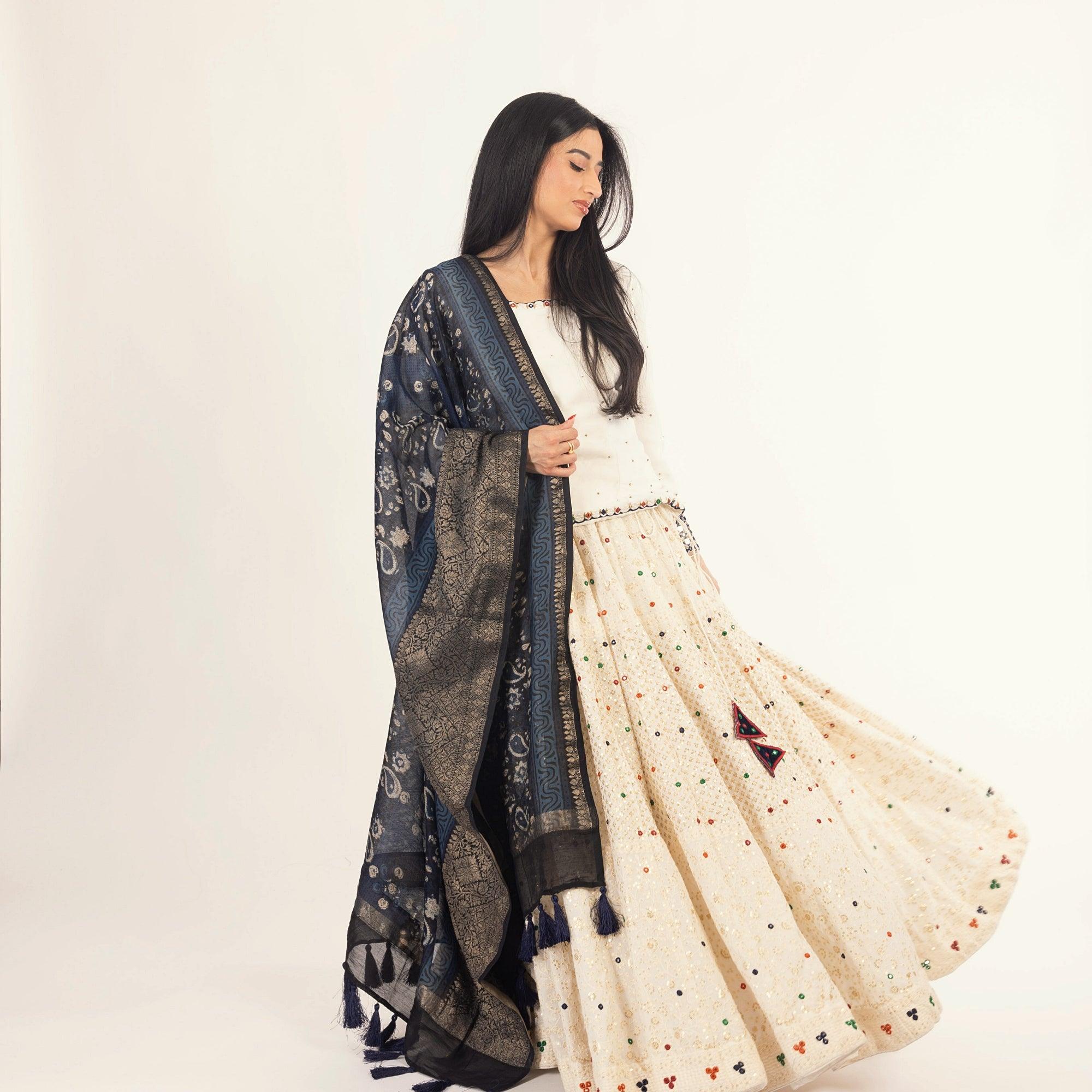 White Lehenga Choli Set with Heavy Embroidery - Image 5