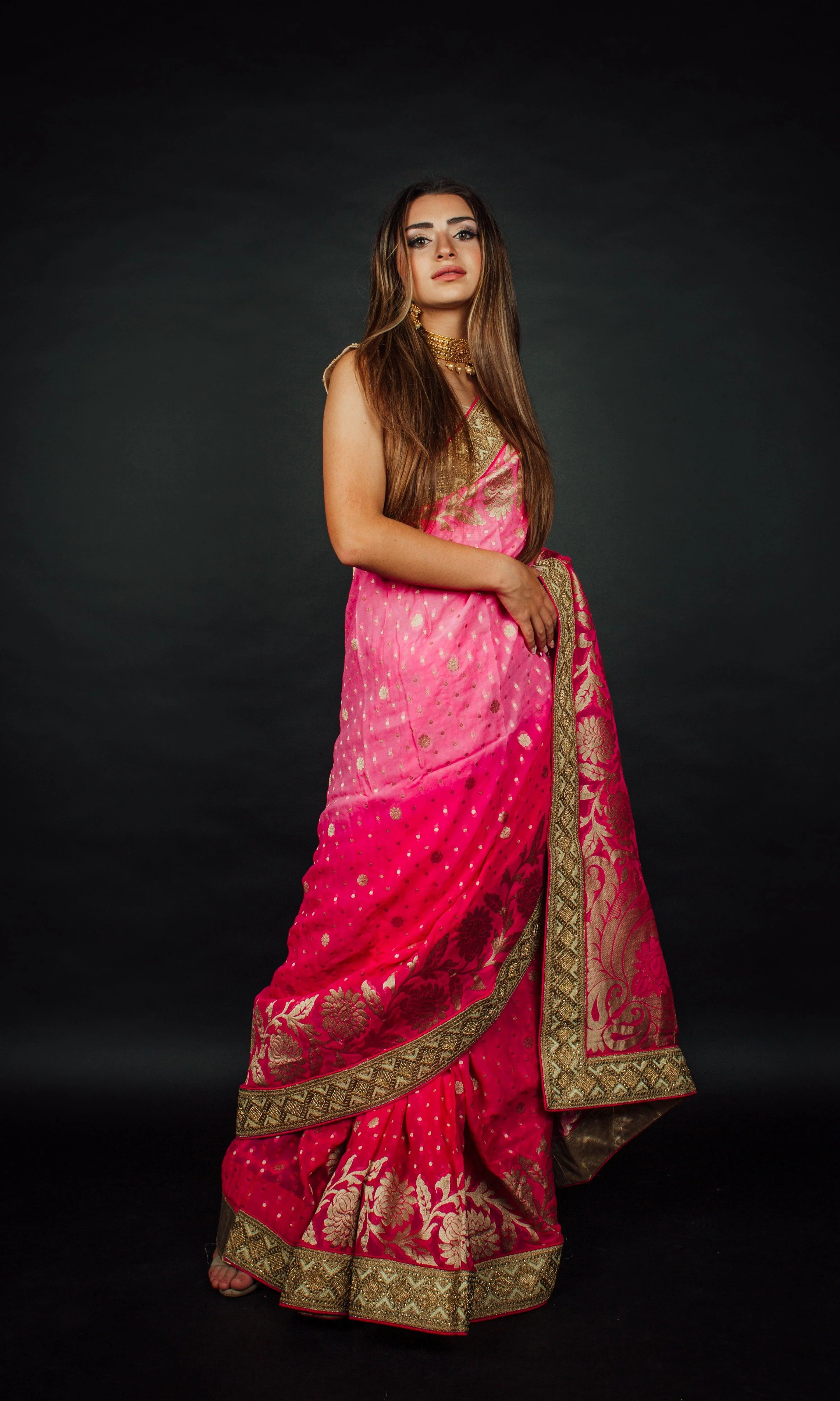 Pink Shaded Banarasi Silk Saree With Blouse - Image 4