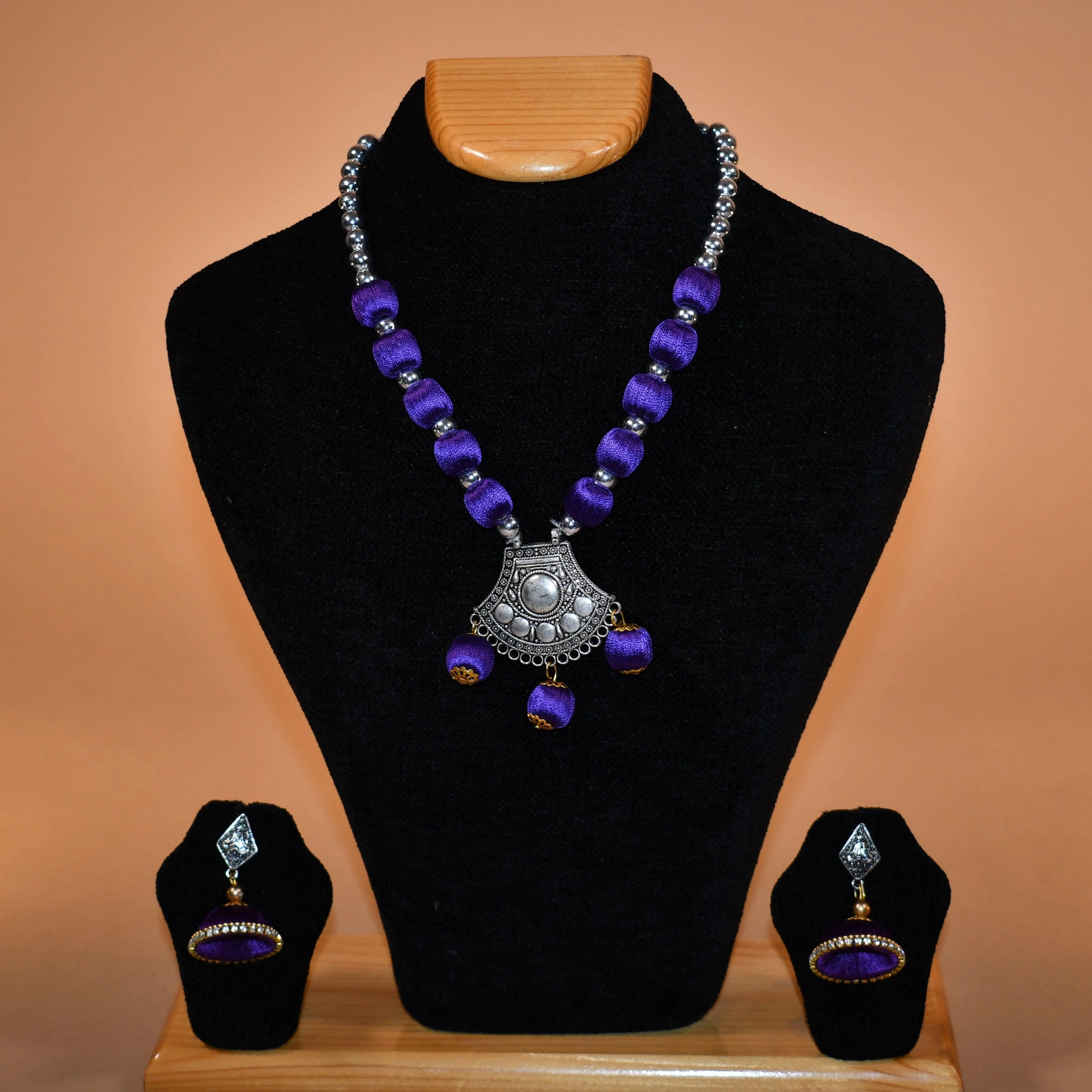 Beaded Purple Necklace Set