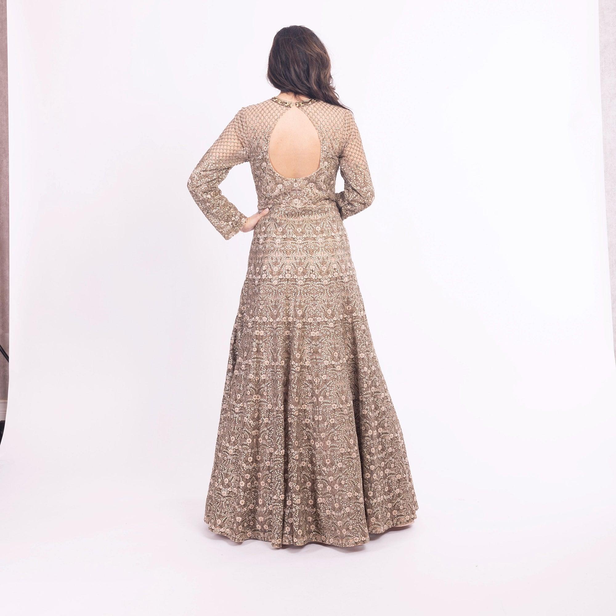 Arianell Grey Gown with Resham Embroidery - Image 5