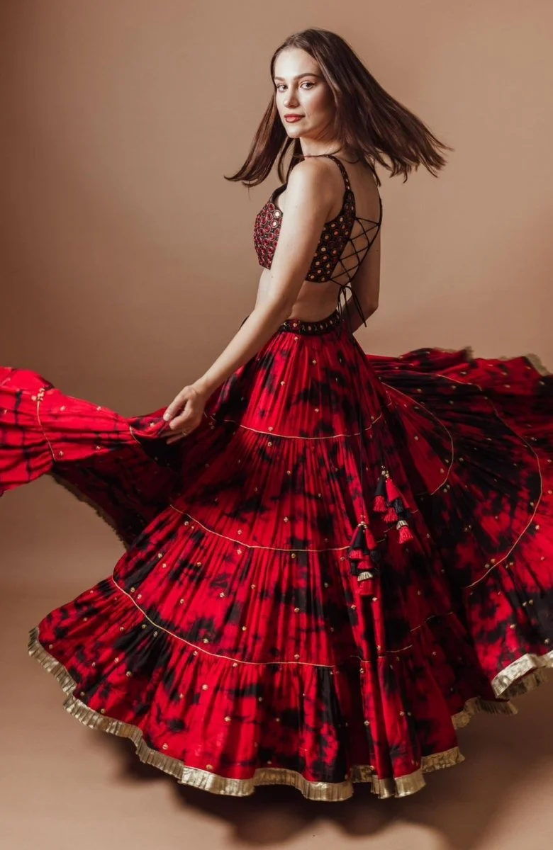 Red Tie Dye Lehenga with Gaji Silk Dupatta - Image 5